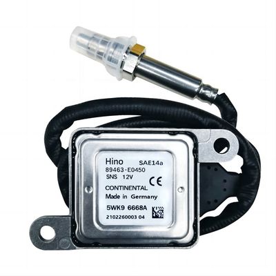 89463-E0450 / 5WK9 6668A 12V stikstofoxidesensor NOx sensor voor HINO 6.5L 396cid H06C
