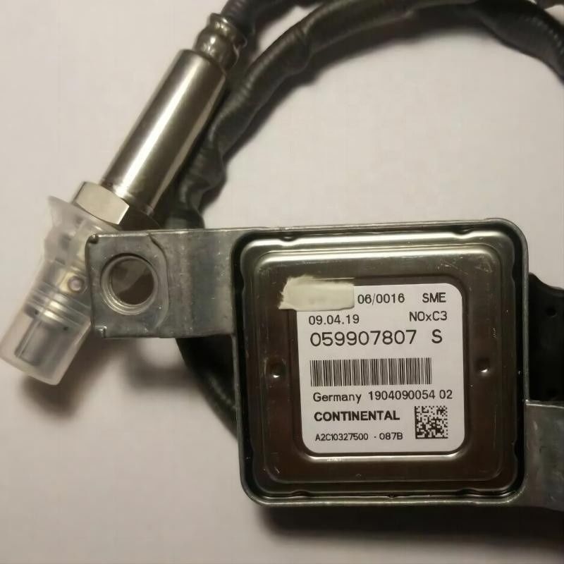 Nitrogeenoxide sensor NOx sensor 12V voor VW/AUDI TIGUAN Referentie nr. 0 258 017 359